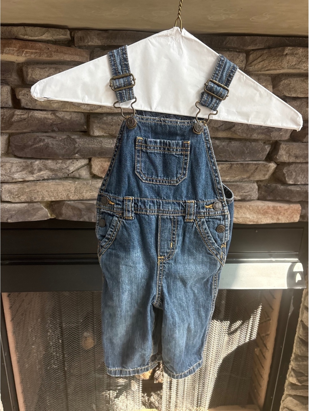 Old Navy Jean Denim Baby Overalls 6-12 months Boys or Girls Infant Kids